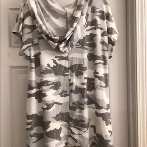 Ladies Camo Tunic Hoodie XL/1X